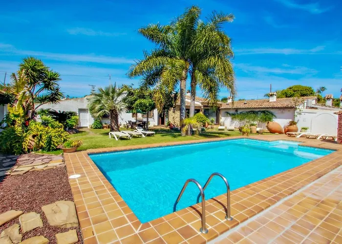 La Coma - Modern, Well-equipped With Private Pool In